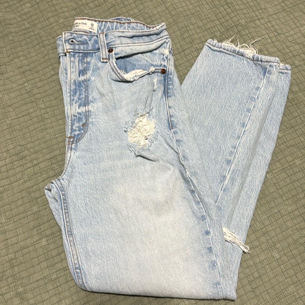 Abercrombie Curve Love Mom Jeans